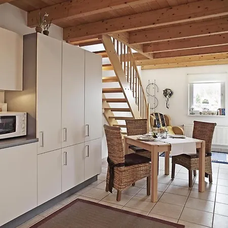 Luette Hus 2 *